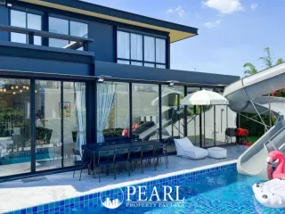 For sale 4 bedrooms house in Bang Lamung, Chonburi