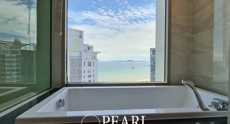 For sale 2 bedrooms condo in Bang Lamung, Chonburi