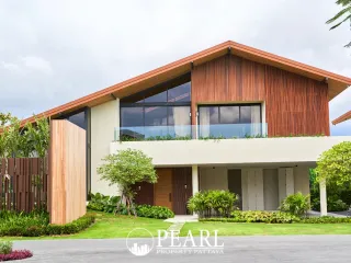 Casa en venta de 4 habitaciones en Bang Lamung, Chonburi