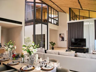 Casa en venta de 4 habitaciones en Bang Lamung, Chonburi
