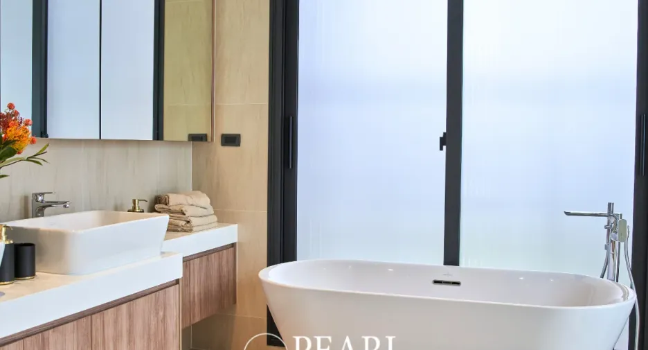 For sale 4 bedrooms house in Bang Lamung, Chonburi