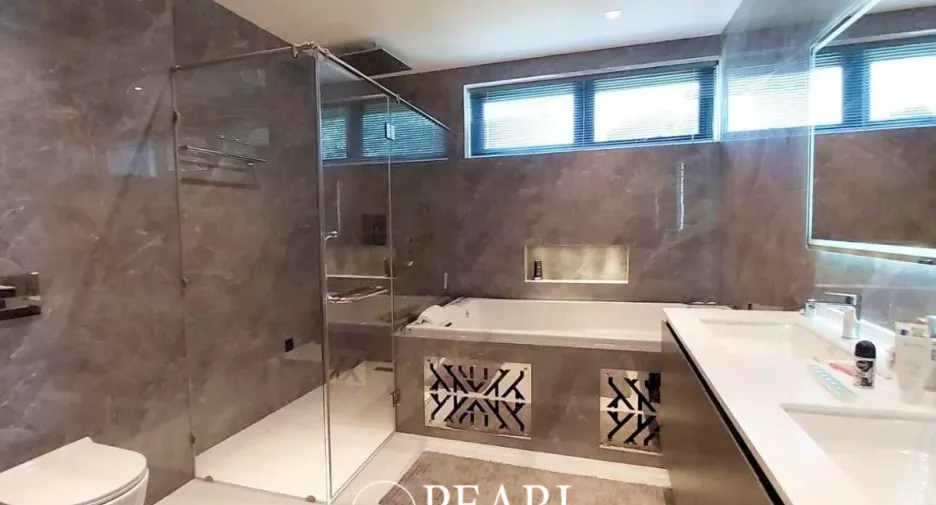 For sale 7 bedrooms house in Bang Lamung, Chonburi