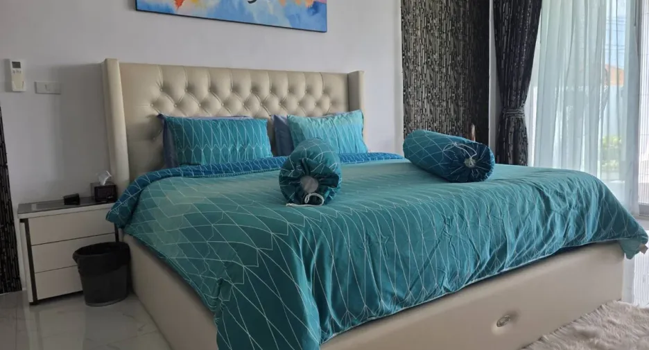 Casa en venta de 5 habitaciones en Bang Lamung, Chonburi