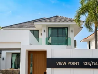 Haus zum Kauf mit 4 Zimmer in Bang Lamung, Chonburi