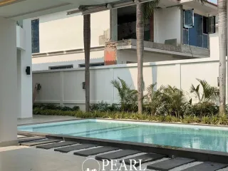 For sale 4 bedrooms house in Bang Lamung, Chonburi