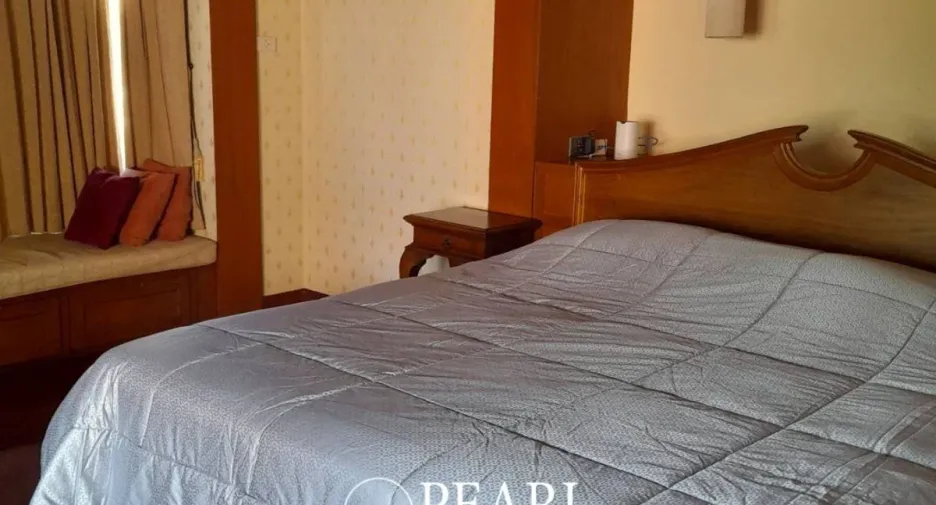 For sale 4 bedrooms house in Bang Lamung, Chonburi