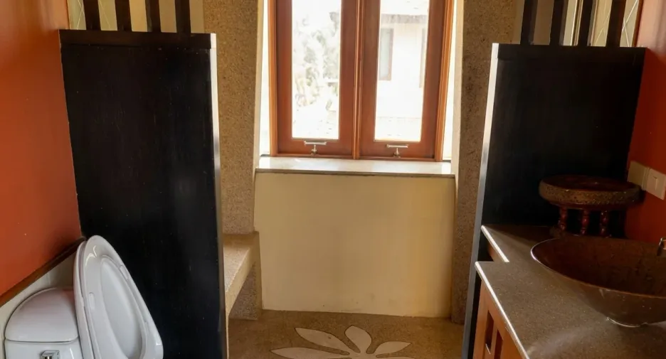 For sale 4 bedrooms house in Jomtien, Pattaya