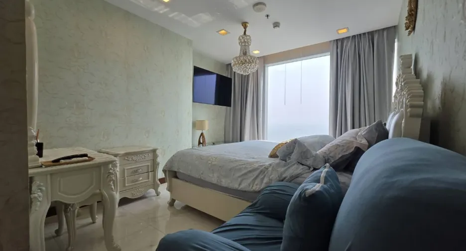 For sale 2 bedrooms condo in Bang Lamung, Chonburi