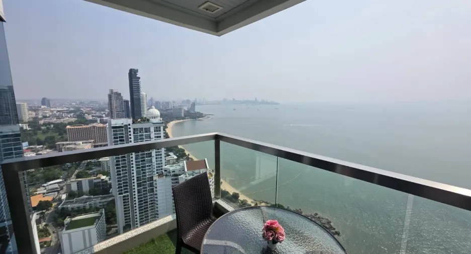 For sale 2 bedrooms condo in Bang Lamung, Chonburi