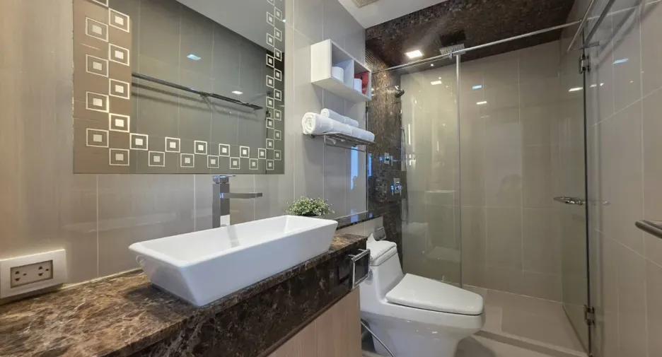 For sale 2 bedrooms condo in Bang Lamung, Chonburi
