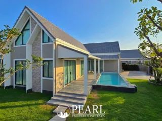 For sale 3 bedrooms house in Bang Lamung, Chonburi