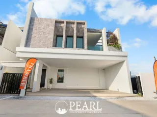 For sale 4 bedrooms house in Bang Lamung, Chonburi