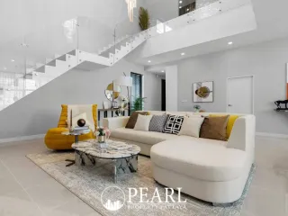 For sale 4 bedrooms house in Bang Lamung, Chonburi