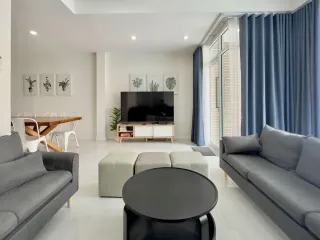 For sale 10 ベッドルーム house in Bang Lamung, Chonburi
