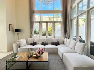 For sale 5 bedrooms house in Na Jomtien, Pattaya