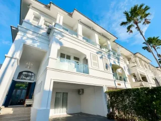 For sale 5 bedrooms house in Na Jomtien, Pattaya