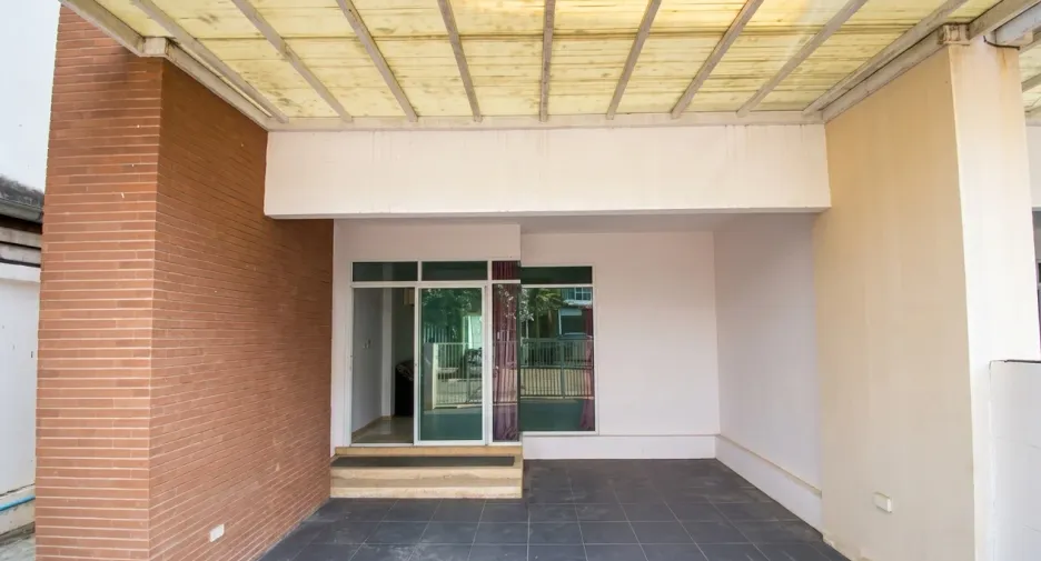 Casa adosada en venta de 4 habitaciones en Jomtien, Pattaya
