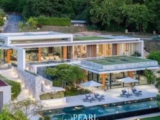 For sale 4 bedrooms house in Bang Saray, Pattaya