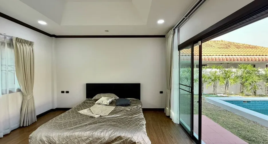 For sale 3 bedrooms house in Sattahip, Chonburi