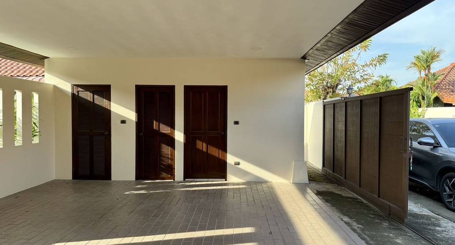 For sale 3 bedrooms house in Sattahip, Chonburi