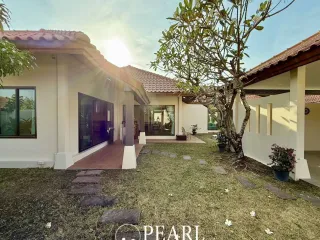 For sale 3 ベッドルーム house in Huay Yai, Pattaya