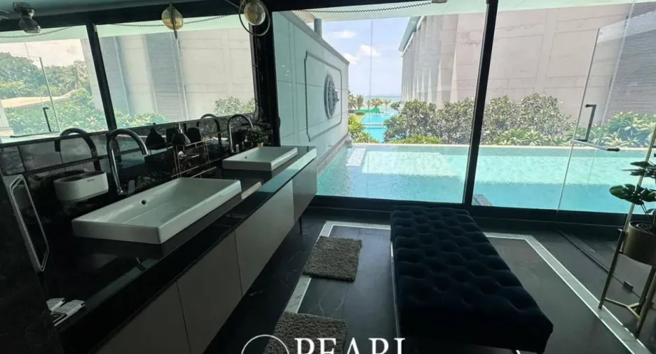For sale 3 bedrooms condo in Bang Lamung, Chonburi