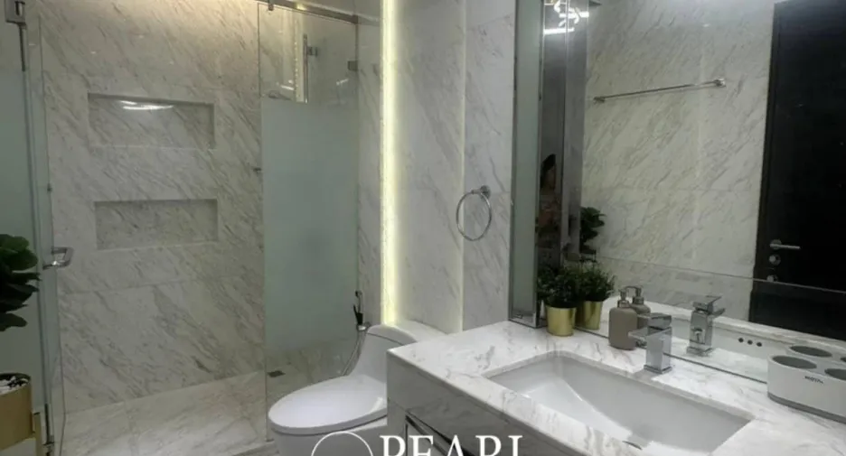 For sale 3 bedrooms condo in Bang Lamung, Chonburi