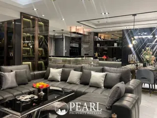 For sale 3 ベッドルーム condo in Bang Lamung, Chonburi