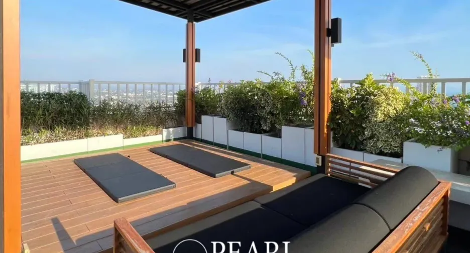 For sale 5 bedrooms condo in Bang Lamung, Chonburi