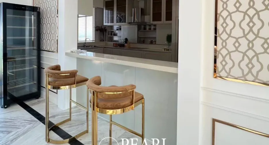 For sale 5 bedrooms condo in Bang Lamung, Chonburi