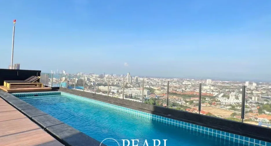 For sale 5 bedrooms condo in Bang Lamung, Chonburi