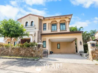 Haus zum Kauf mit 3 Zimmer in Huay Yai, Pattaya