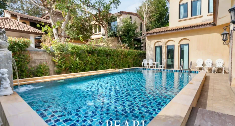 Casa en venta de 3 habitaciones en Sattahip, Chonburi