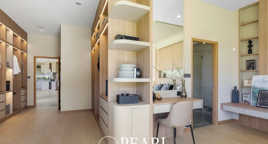 Haus zum Kauf mit 4 Zimmer in Bang Lamung, Chonburi