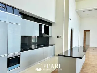 For sale 4 ベッドルーム condo in Bang Lamung, Chonburi