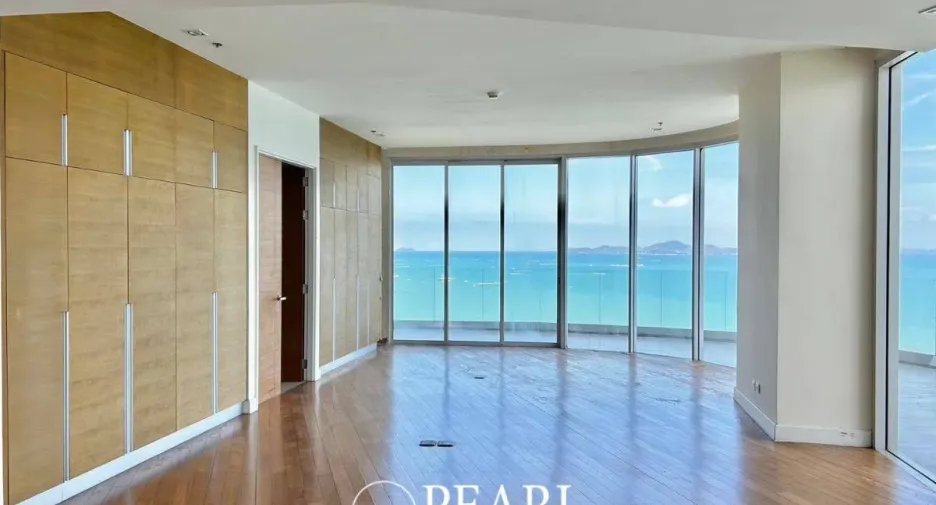 Wohnung zum Kauf mit 4 Zimmer in Bang Lamung, Chonburi