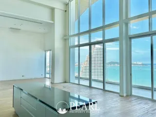 For sale 4 ベッドルーム condo in Bang Lamung, Chonburi