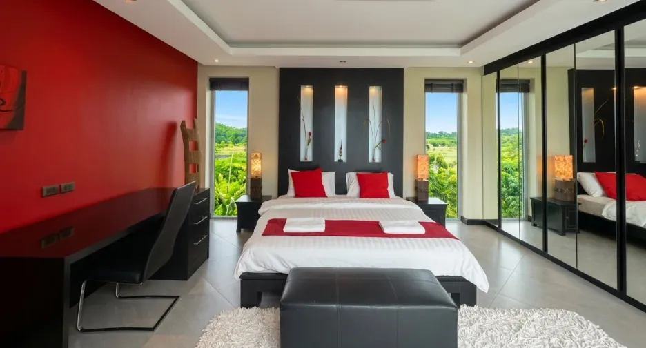 For sale 5 bedrooms house in Bang Lamung, Chonburi