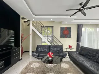 出售 5 卧室 独立屋 在 Bang Lamung, Chon Buri