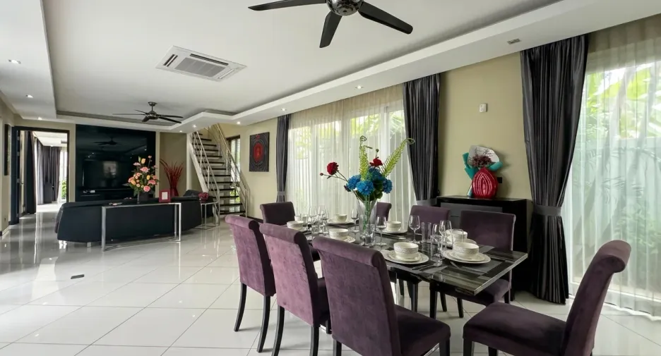 For sale 5 bedrooms house in Bang Lamung, Chonburi