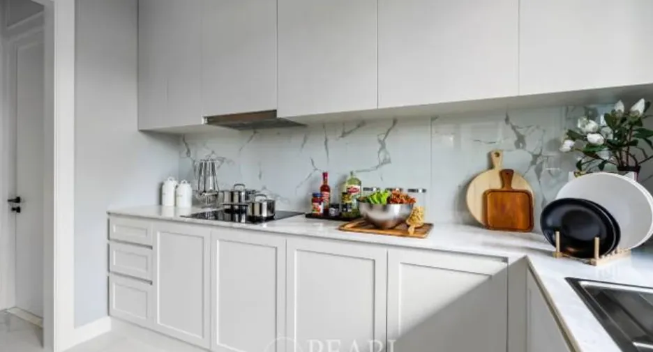Haus zum Kauf mit 4 Zimmer in Bang Lamung, Chonburi
