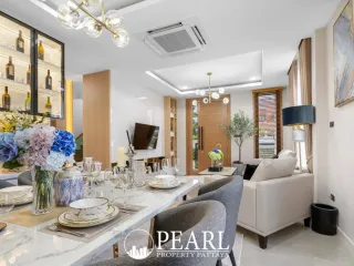 Haus zum Kauf mit 4 Zimmer in Bang Lamung, Chonburi