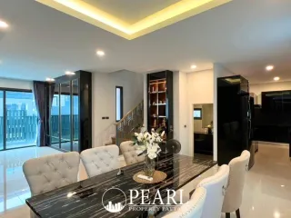 For sale 3 ベッドルーム house in Bang Lamung, Chonburi