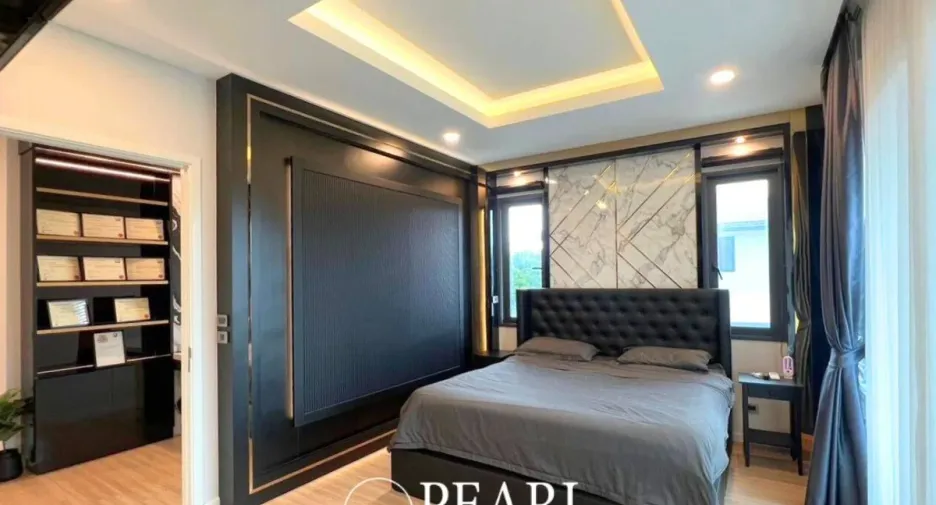 For sale 3 bedrooms house in Bang Lamung, Chonburi
