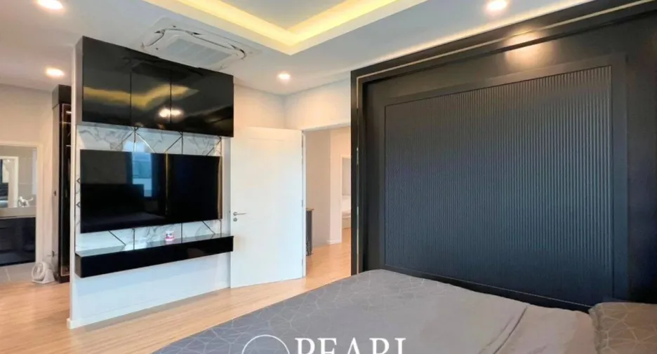For sale 3 bedrooms house in Bang Lamung, Chonburi