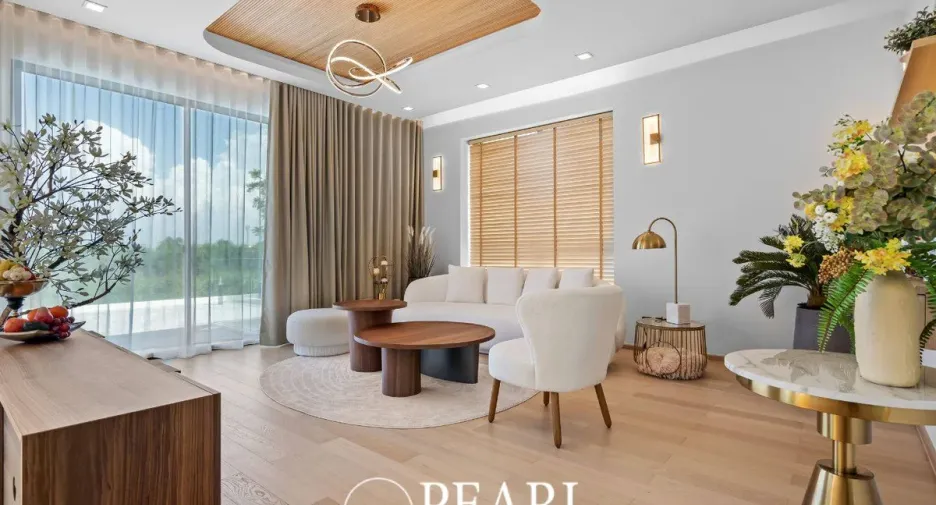 Haus zum Kauf mit 5 Zimmer in Bang Lamung, Chonburi
