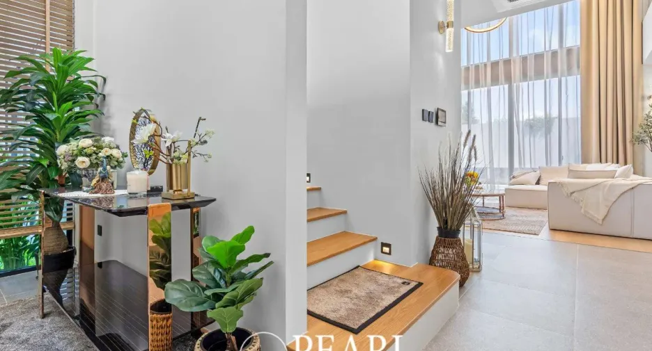 Haus zum Kauf mit 5 Zimmer in Bang Lamung, Chonburi
