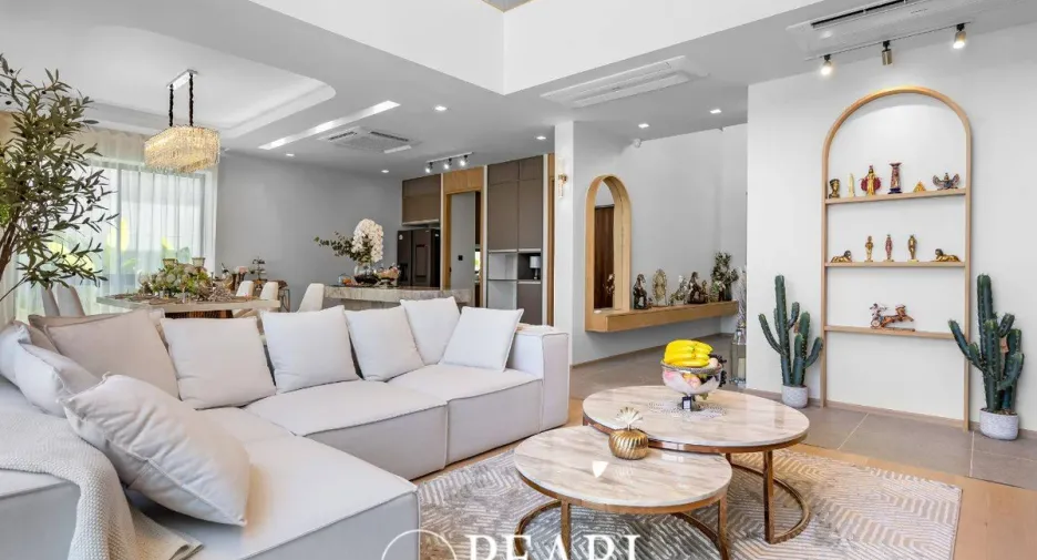Haus zum Kauf mit 5 Zimmer in Bang Lamung, Chonburi