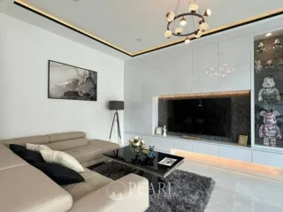 For sale 3 bedrooms townhouse in Bang Lamung, Chonburi