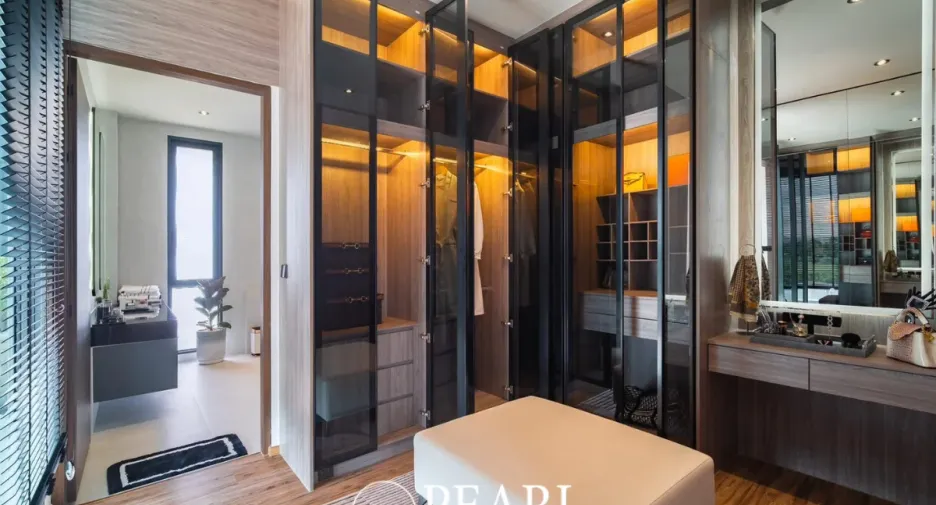 For sale 5 ベッドルーム house in Bang Lamung, Chonburi